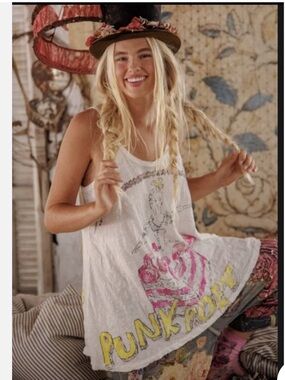 Magnolia Pearl Punk Poet Tank Top - White
Never Worn
